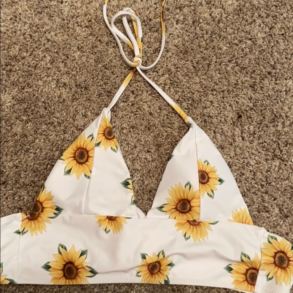 Bikini top